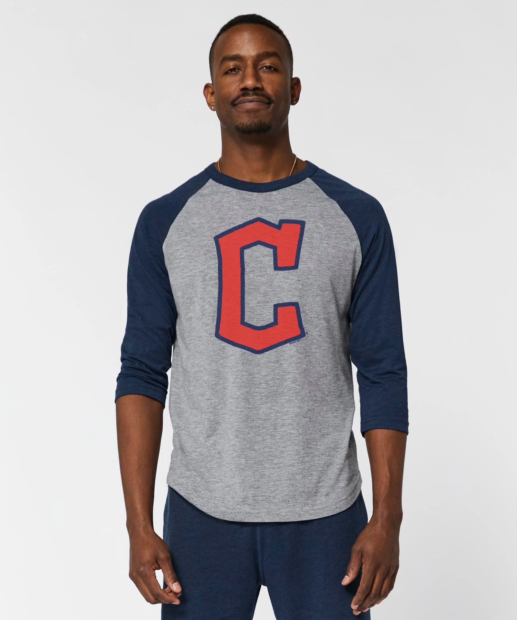 Cleveland Guardians Cap Logo '22 Raglan - Image 3