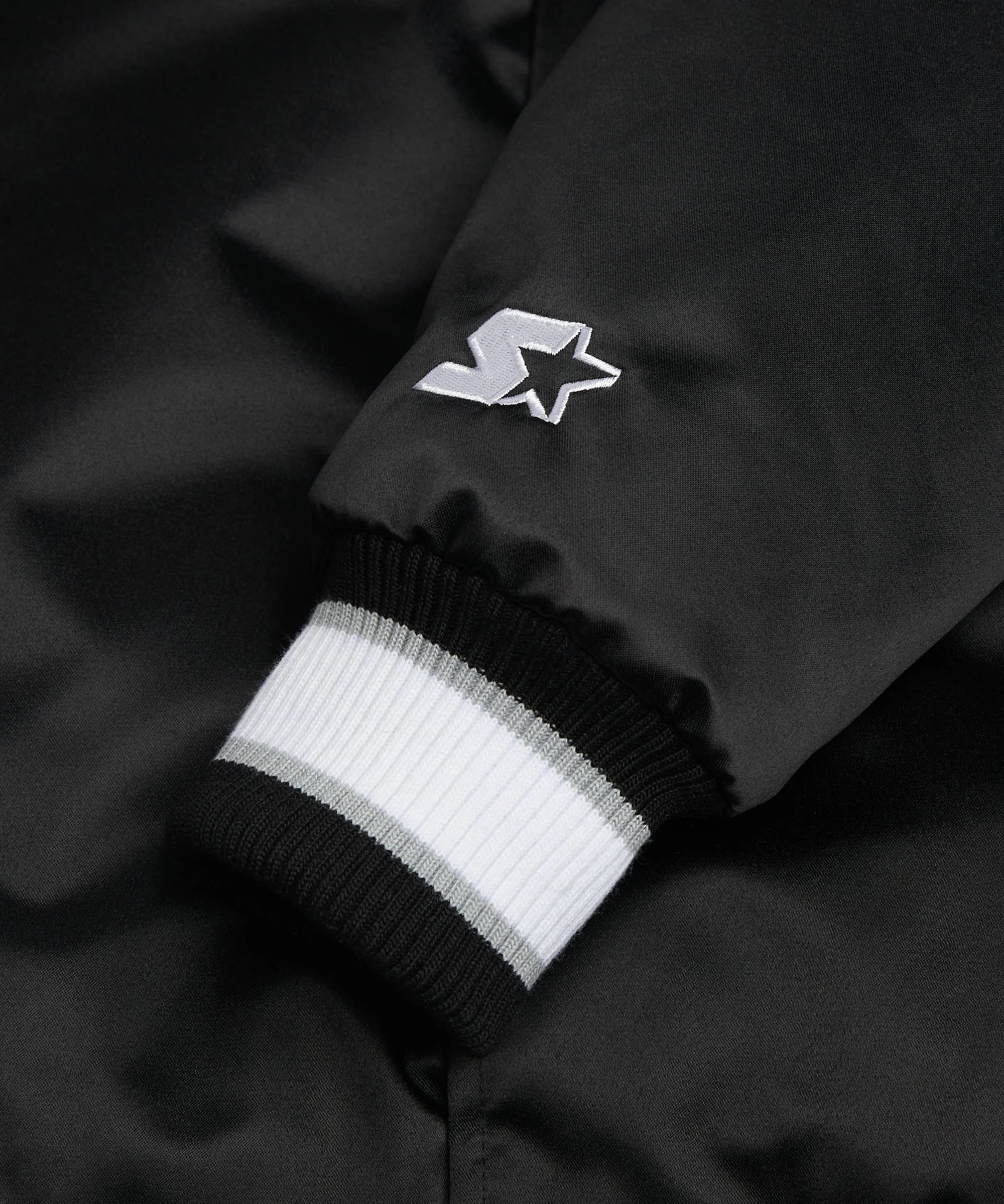 HOMAGE X Starter White Sox Heavyweight Satin Jacket - Image 3